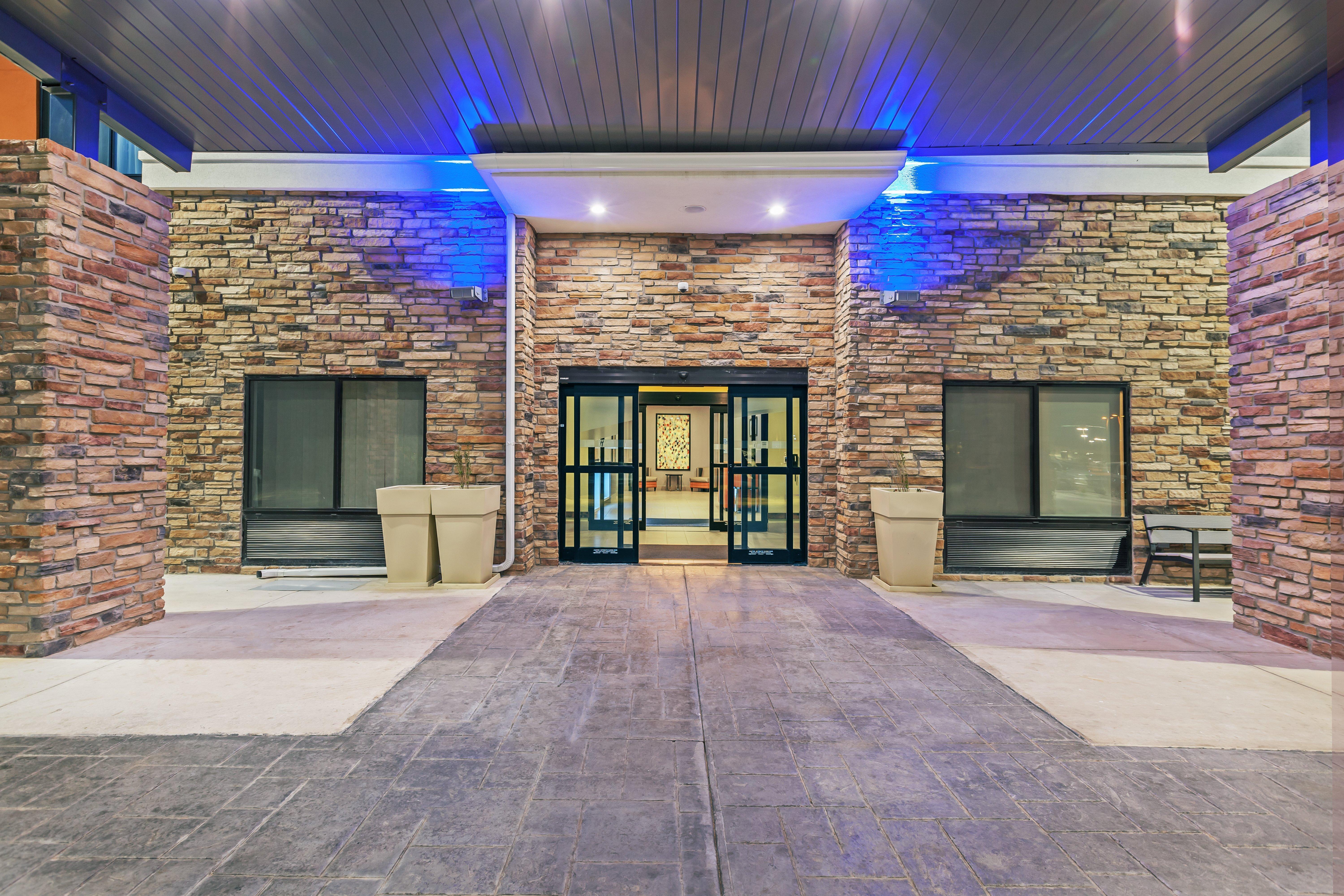 Lord Holiday Inn Express & Suites Perryton By Ihg מראה חיצוני תמונה